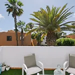 Playa Y Palmera דירה *